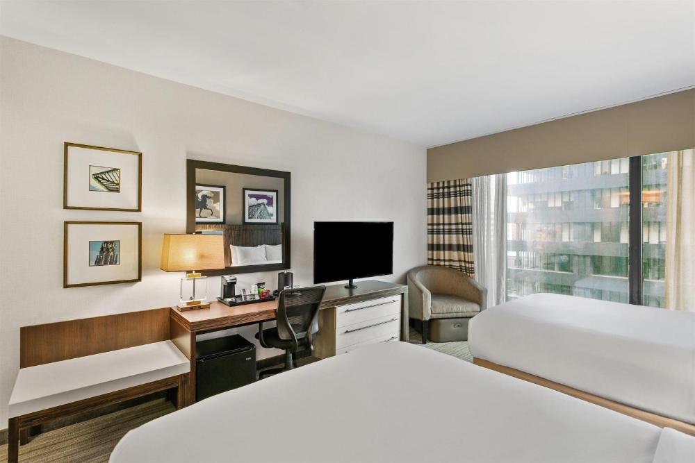Queen Room with Two Queen Beds interior